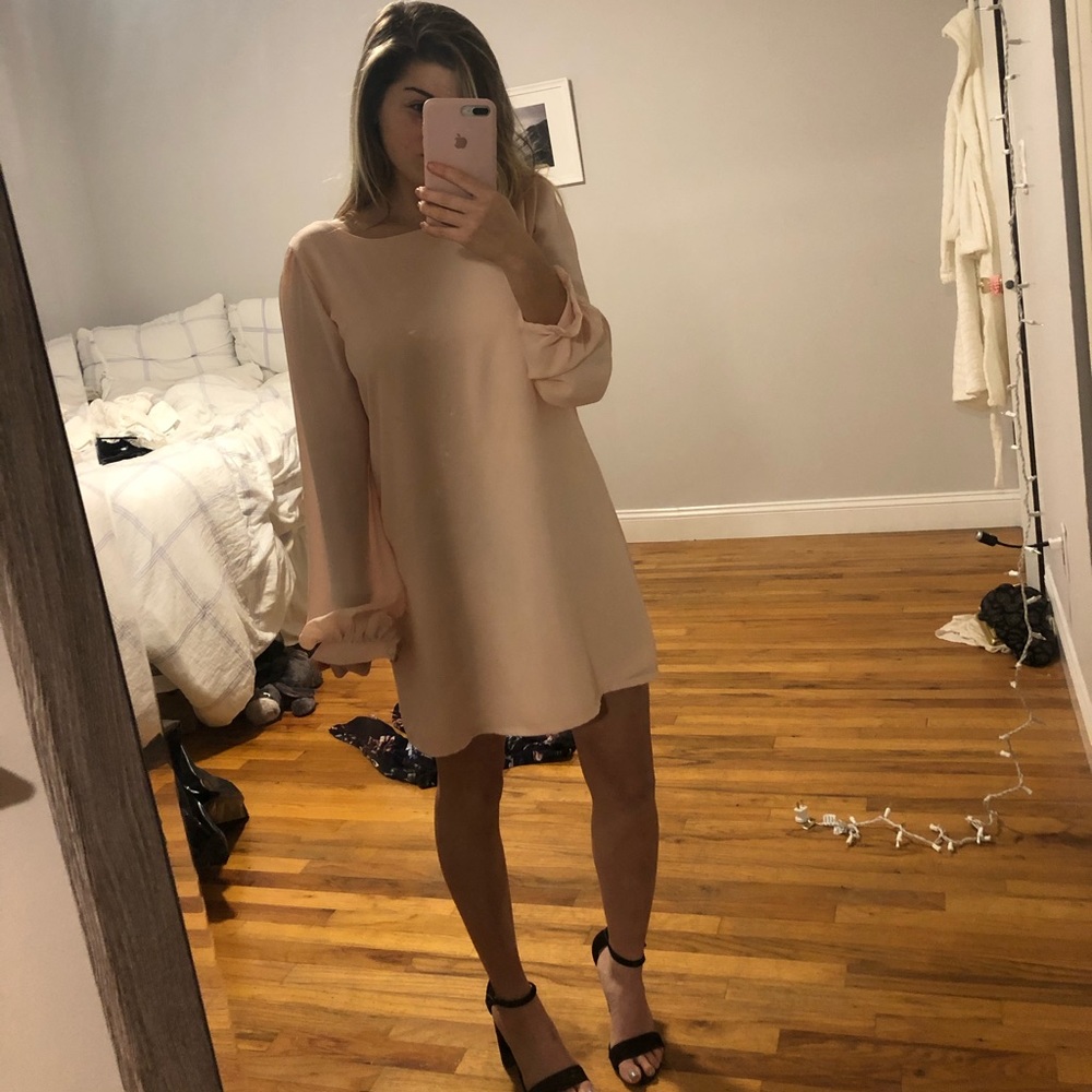 Light pink dress